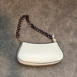 White Shoulder Bag with Tortoise Chain